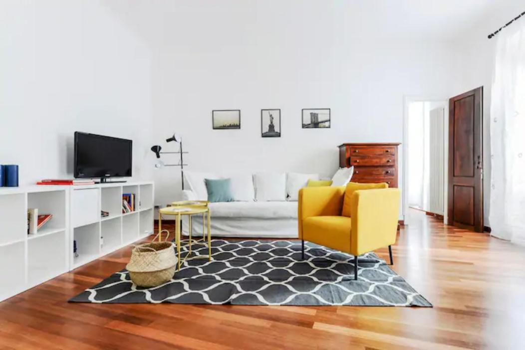 Pagano & Cenacolo Bright Apartment Milan Extérieur photo